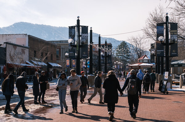 2025.02.16 Pearl Street, Boulder